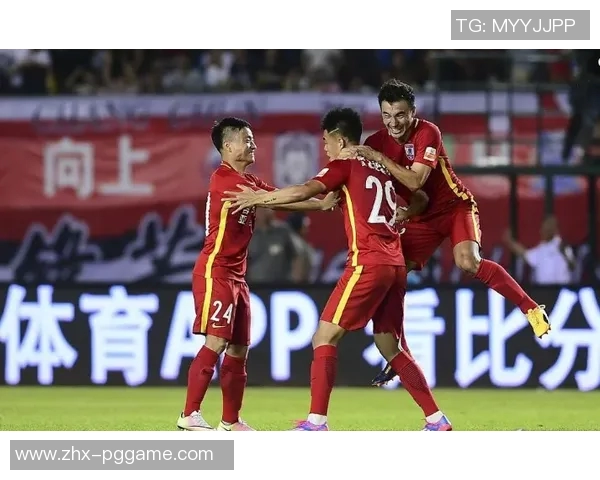 恒大与川崎的激烈对决结果揭晓赛场风云再起引发球迷热议