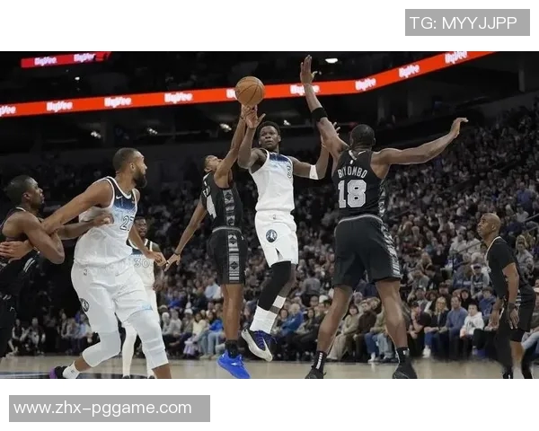 森林狼与马刺激战正酣谁能在这场对决中笑到最后